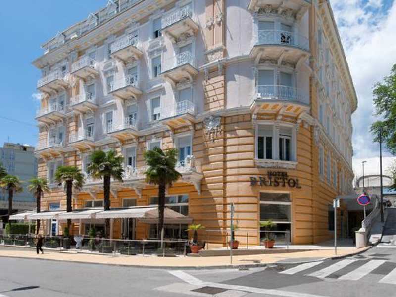 Hotel Bristol by OHM Group****