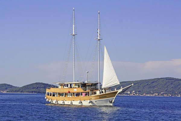 M/S LASTAVICA Eilandhoppen Noord-Dalmatië – route ZB