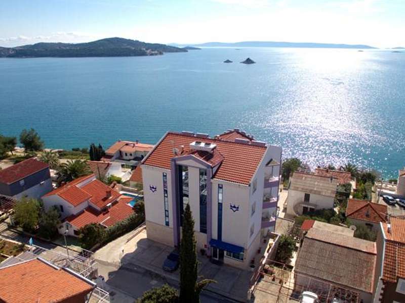 Hotel Viktorija *** - Kroatië - Midden-Dalmatië - Seget Vranjica