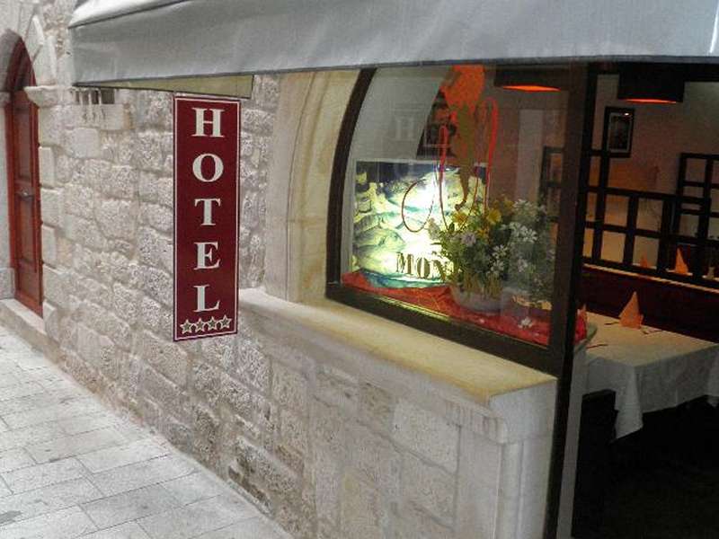 Hotel Monika **** - Kroatië - Midden-Dalmatië - Trogir