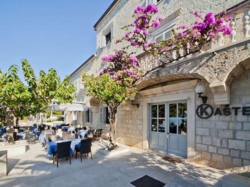 Blue Sun Hotel Kastelet **** - Kroatië - Midden-Dalmatië - Tucepi