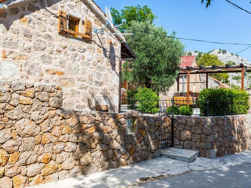 Villa Jucinovi Dvori - Kroatië - Noord-Dalmatië - Starigrad-Paklenica