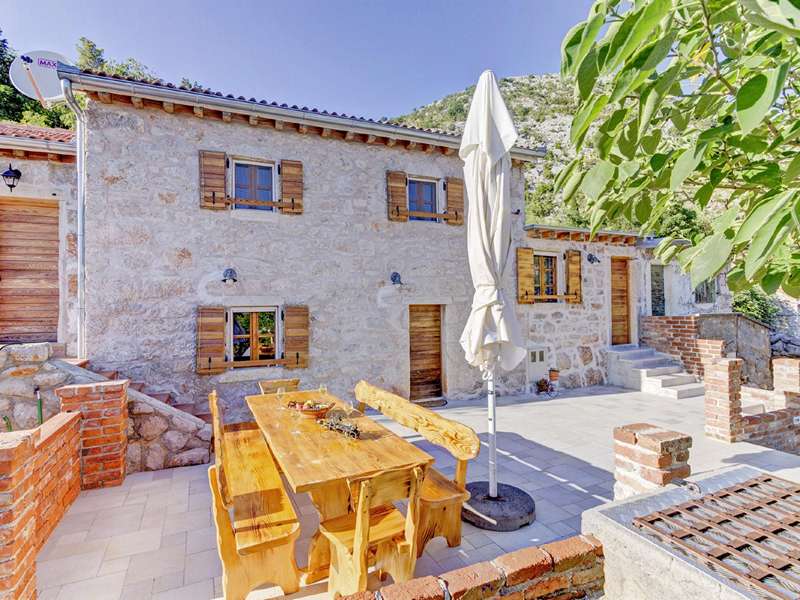 Villa Ivana - Kroatië - Noord-Dalmatië - Starigrad-Paklenica